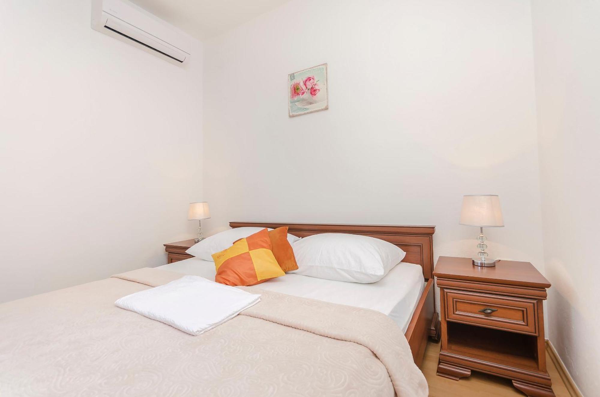 Apartment And Rooms Artina Vodice Zewnętrze zdjęcie