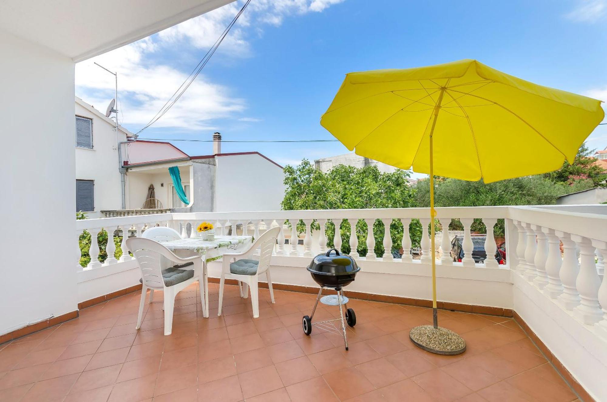Apartment And Rooms Artina Vodice Zewnętrze zdjęcie