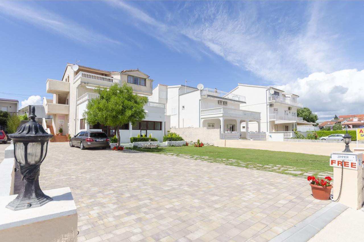 Apartment And Rooms Artina Vodice Zewnętrze zdjęcie